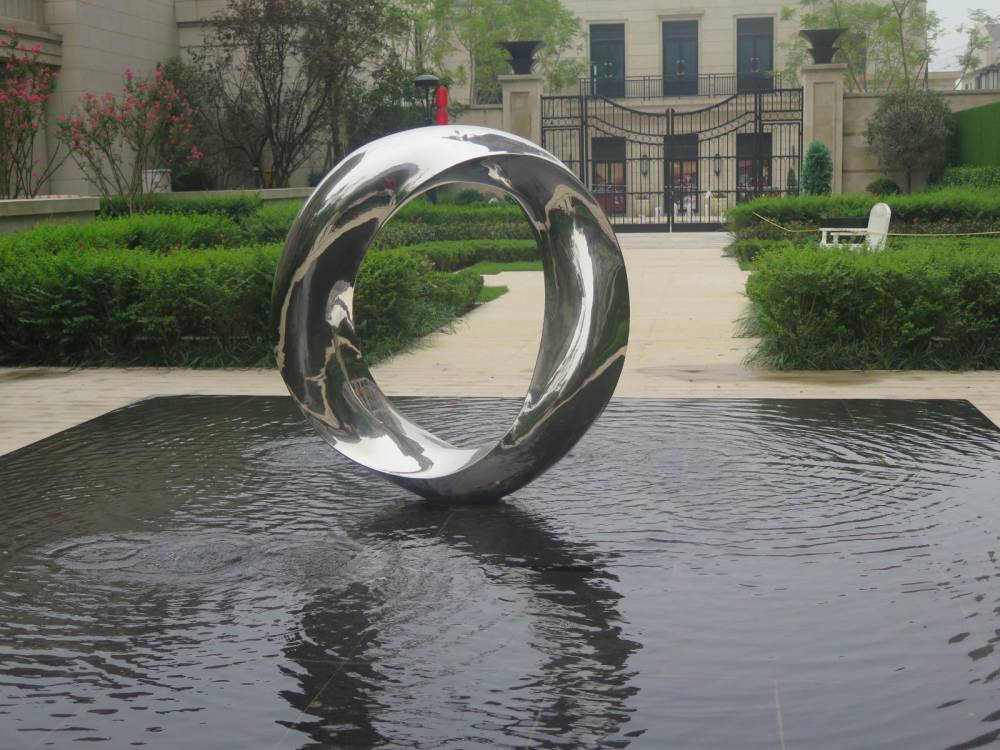 重庆曲面镜面圆形水景雕塑不锈钢雕塑定制