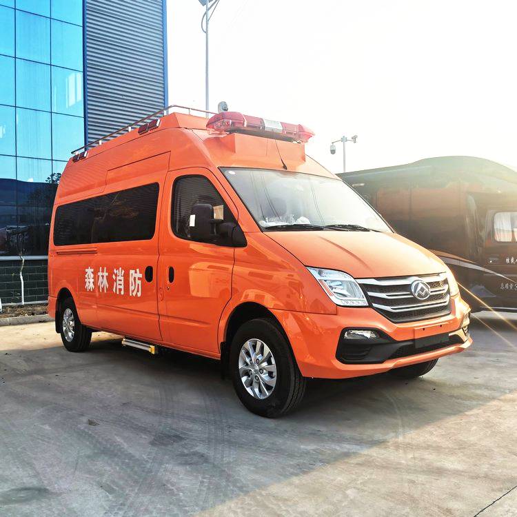 上汽大通森林消防通讯指挥车图片