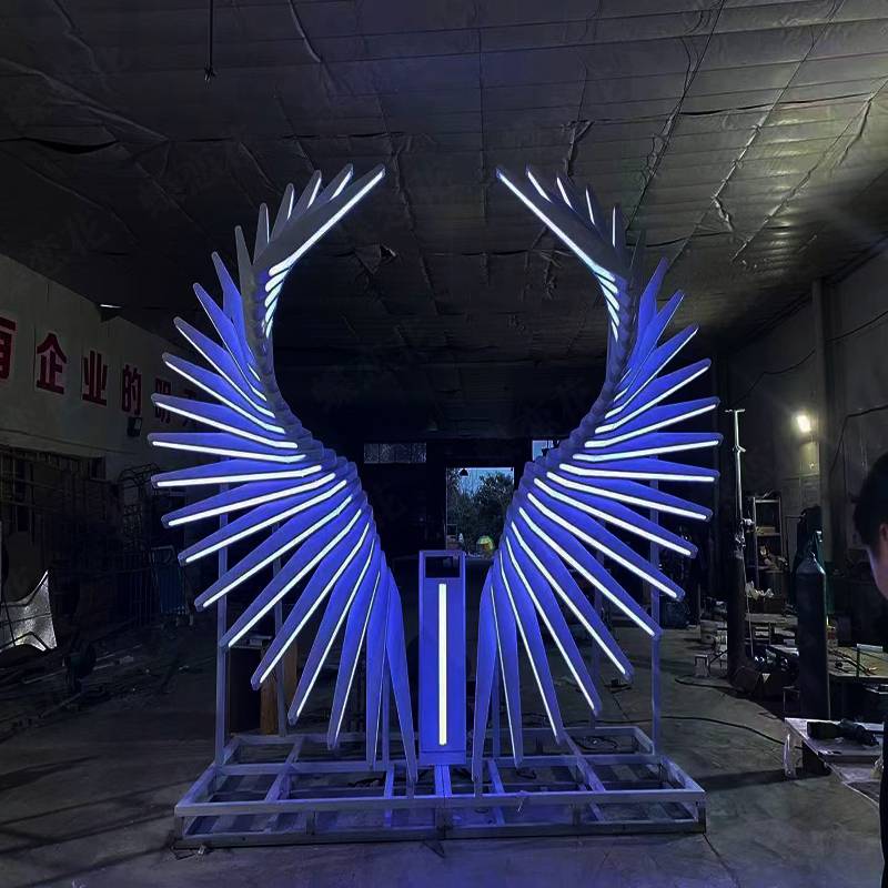 互动翅膀体感发光天使之翼网红打卡景区商场互动装置七彩led发光天使