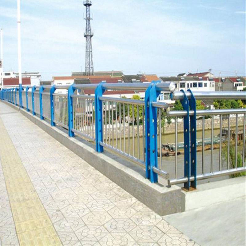 安徽桥梁防撞护栏生产不锈钢移动护栏厂家不锈钢护栏