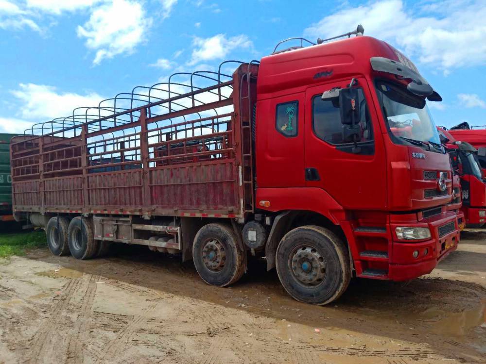 霸龙前四后八9米6高栏载货车二手前四后八9米6载货车二手苍栏货车二手