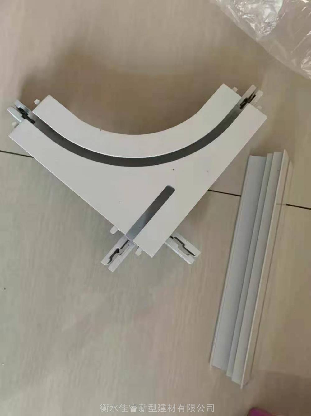 米多医用隐形输液轨道隐藏式铝合金u型l型o型直型暗装输液轨道