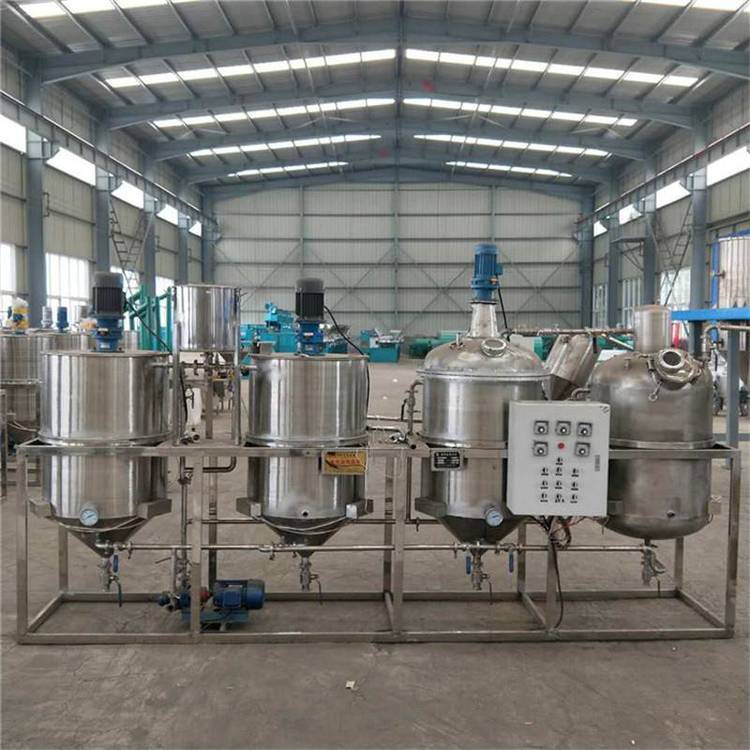 郑州富德菜籽油精炼机菜籽油滤油机厂家设计简单