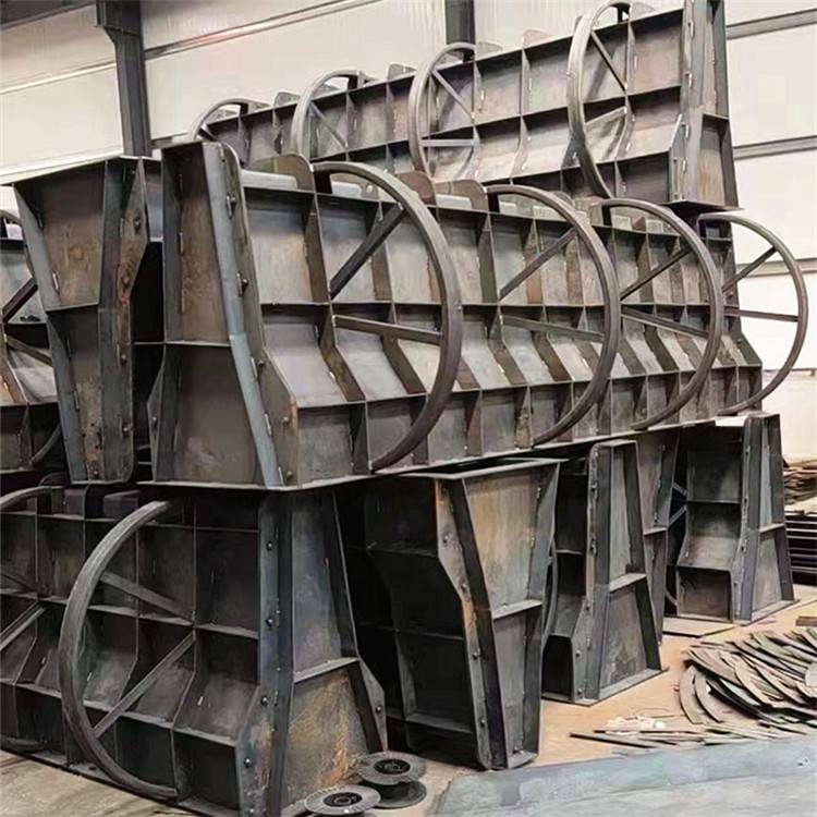 高速预制混凝土护栏模具5毫米钢板制作加工经验多