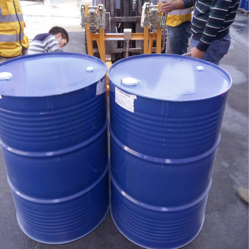 青海 油桶装卸器 倒料升高车 图片