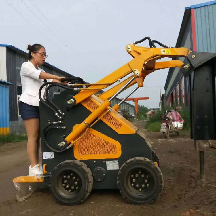 6t装载机械类型小型装载机品牌中重工型号300型滑移装载机公司地址