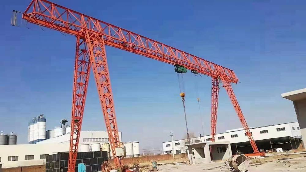 二手5吨10吨龙门吊16吨双梁天车20吨32吨双主梁龙门吊图片