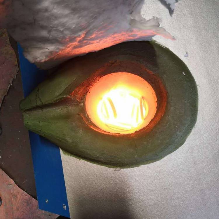 【10公斤铁小型中频熔炼炉】视频介绍 - 中国供应商