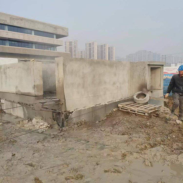 泰安岱岳绳锯切割 厂房基础拆除挡土墙切割 敕恩建筑供应