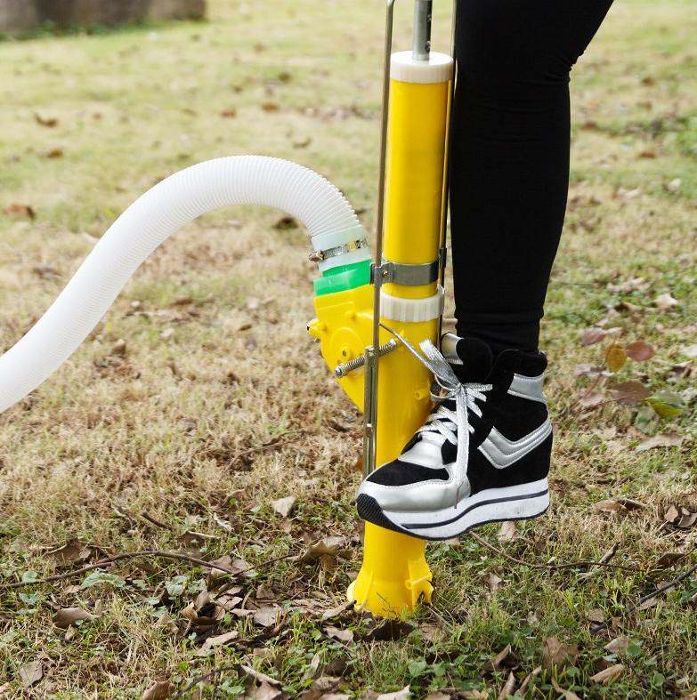 供应锦鹏果树施肥器 根部施肥器 脚踩施肥器好用方便的背包式施