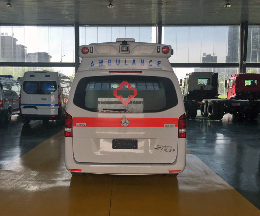 城口县120***车_中轴120***车_采血车