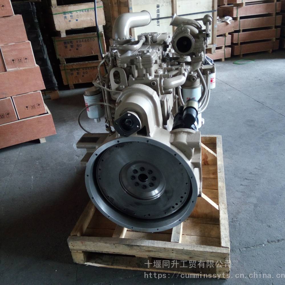 小松pc2006挖掘机用康明斯6bta59c180柴油发动机