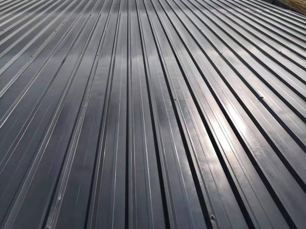 青岛市胶州市彩钢瓦顶渗水