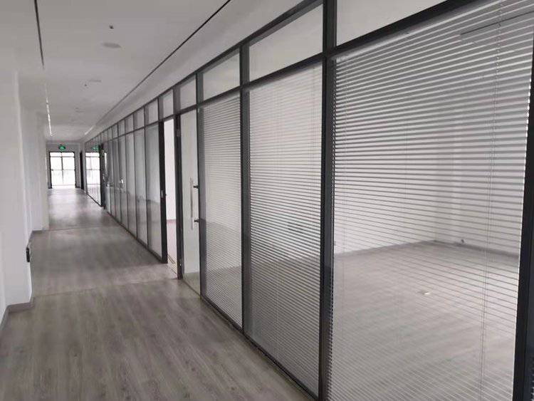 办公楼玻璃隔断双层玻璃隔断内置百叶单玻全景高隔间
