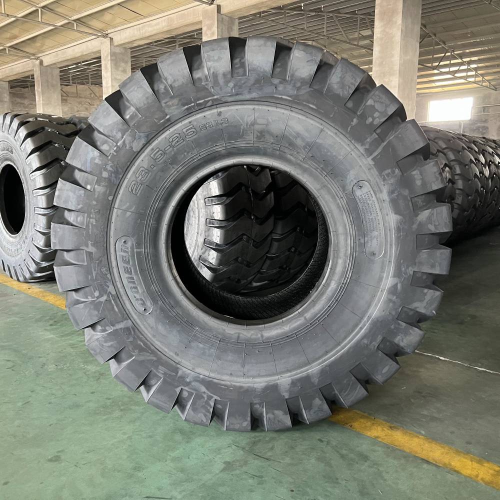 黑胶大s花纹充气橡胶材质23525装载机轮胎5吨铲运车轮胎