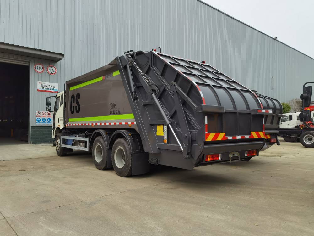 解放后双桥25吨压缩垃圾车解放后八轮垃圾收集清运车