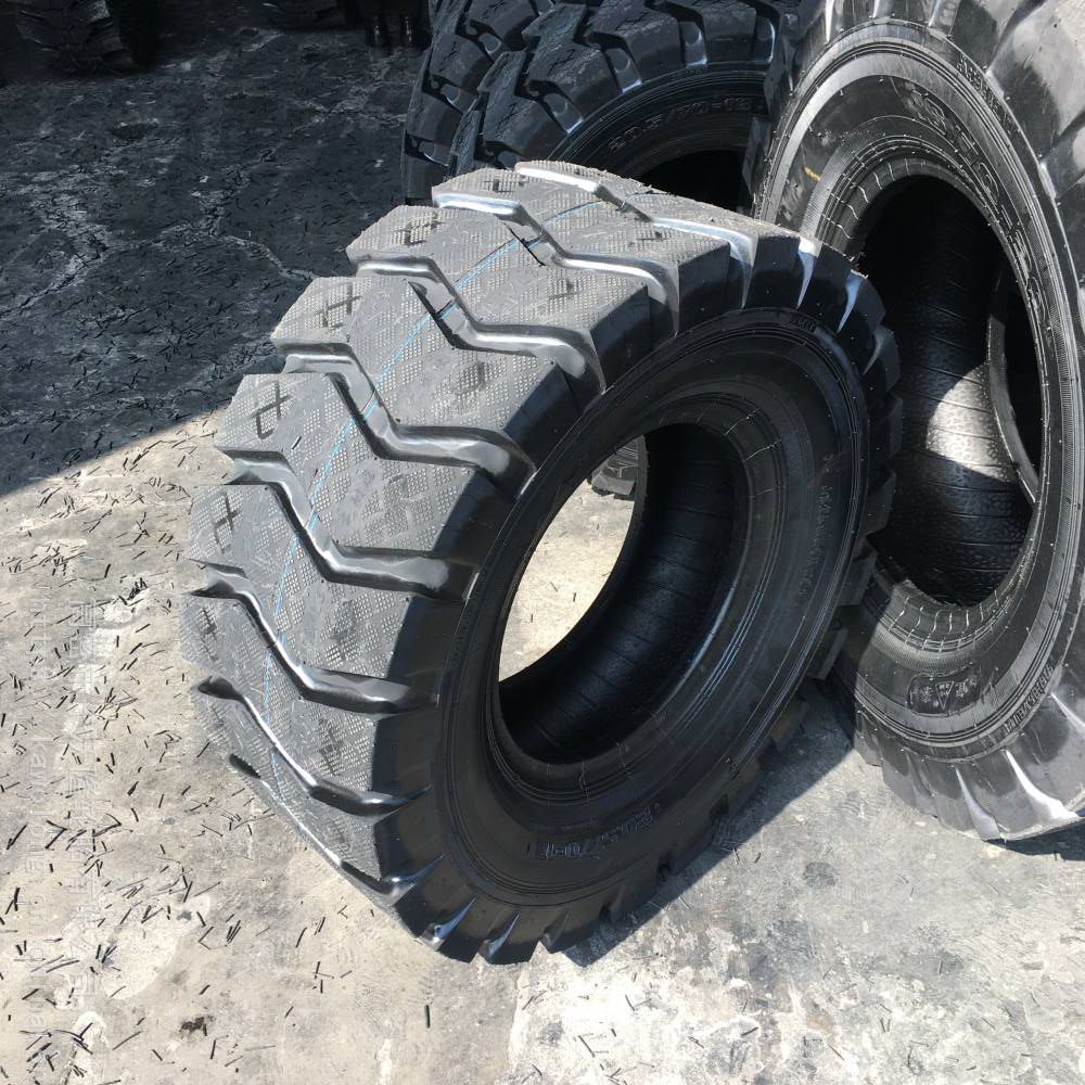 小型装载机轮胎82516充气尼龙胎大s花纹