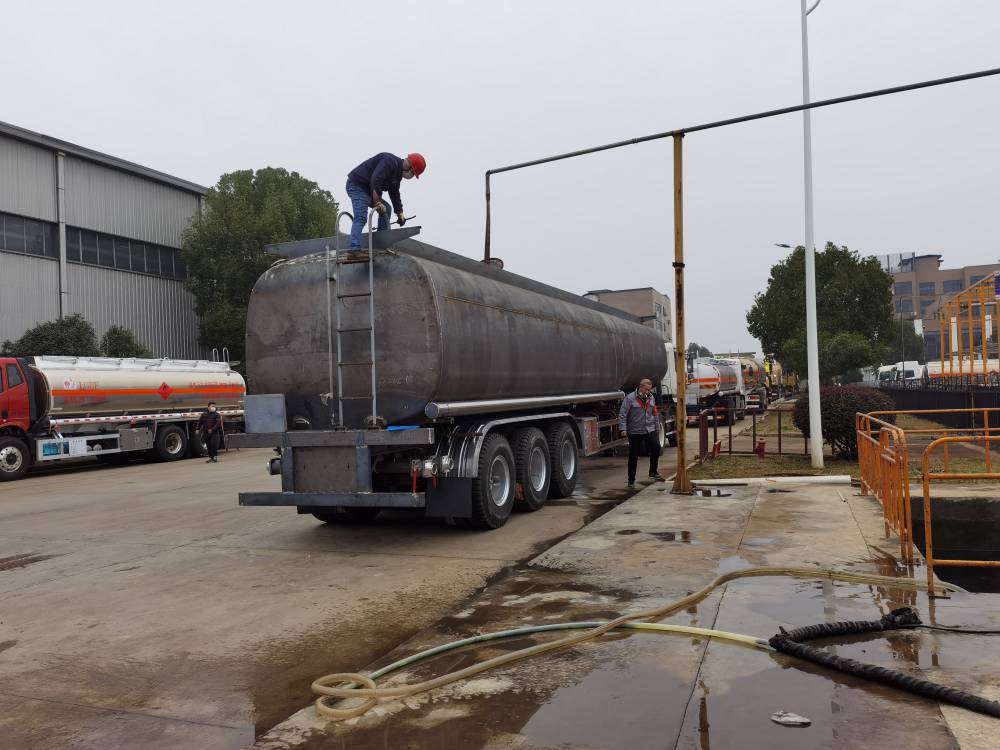 40方50方60方水罐车运水车拉水车出口超大型号的运水车