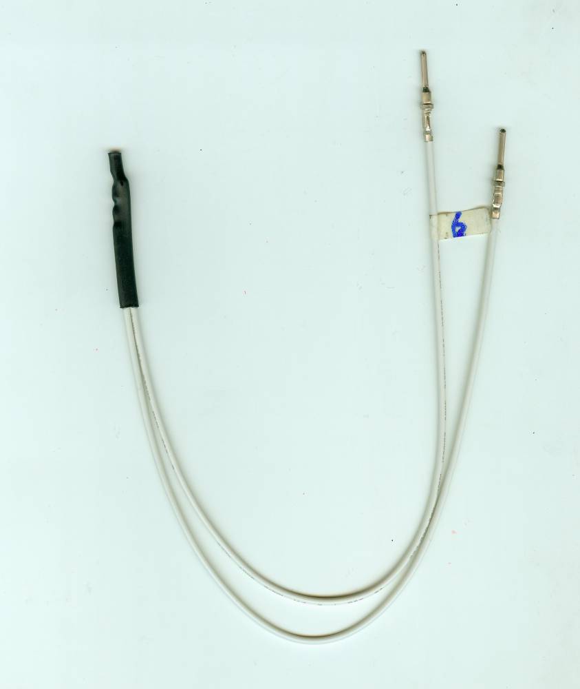 纯电动汽车驱动电机ntc温度传感器图片