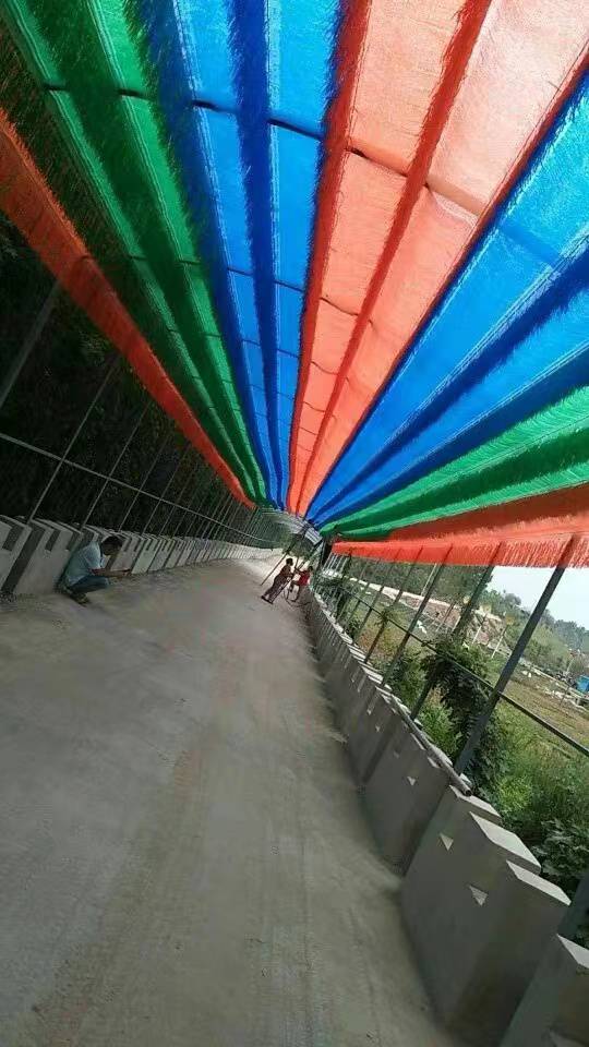 郑州供应彩色流苏遮阳网幼儿园可伸缩多彩遮阳网泳池游乐场加厚遮阳网