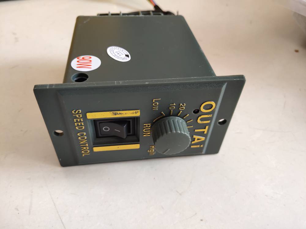 outai欧泰电机5gu20k5ik90rgucfm单相刹车马达220v调速控制器
