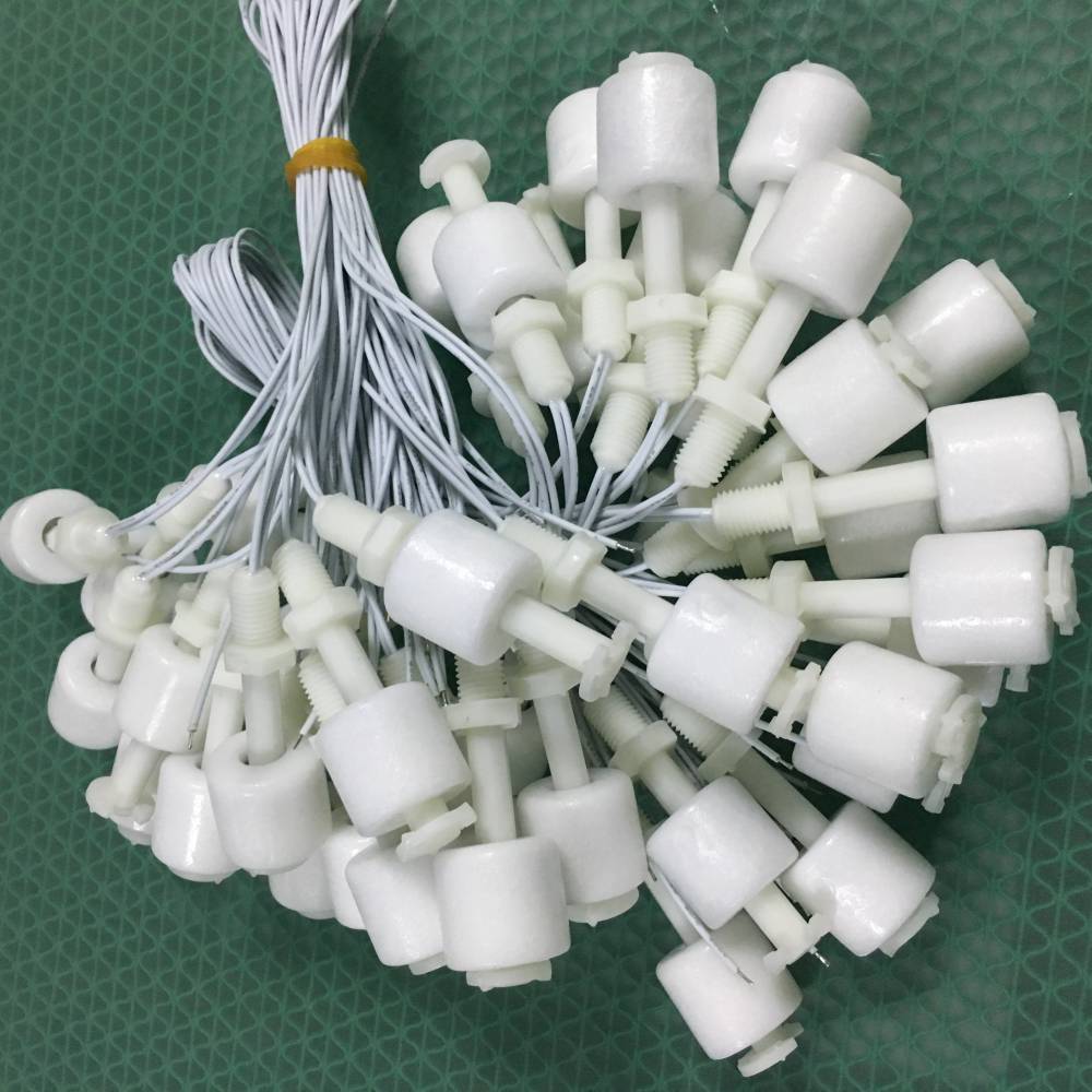 供应广东饮水机浮球开关塑料浮球液位开关图片