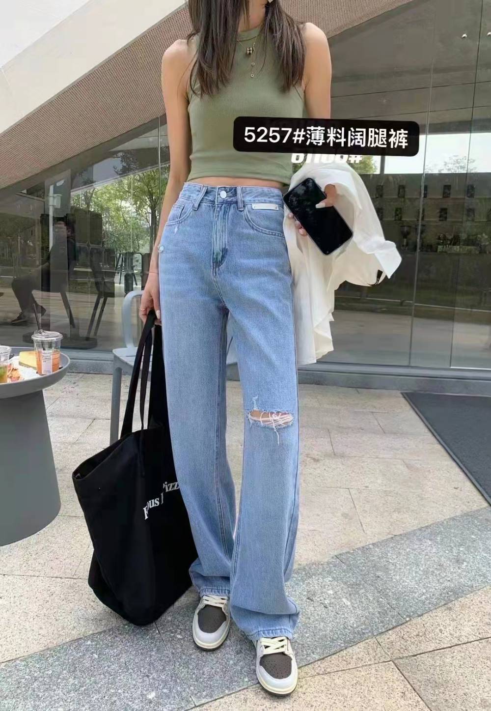 广西贺州韩版小脚牛仔裤女装库存尾货牛仔裤弹力时尚小脚牛仔裤几元时尚杂款女装