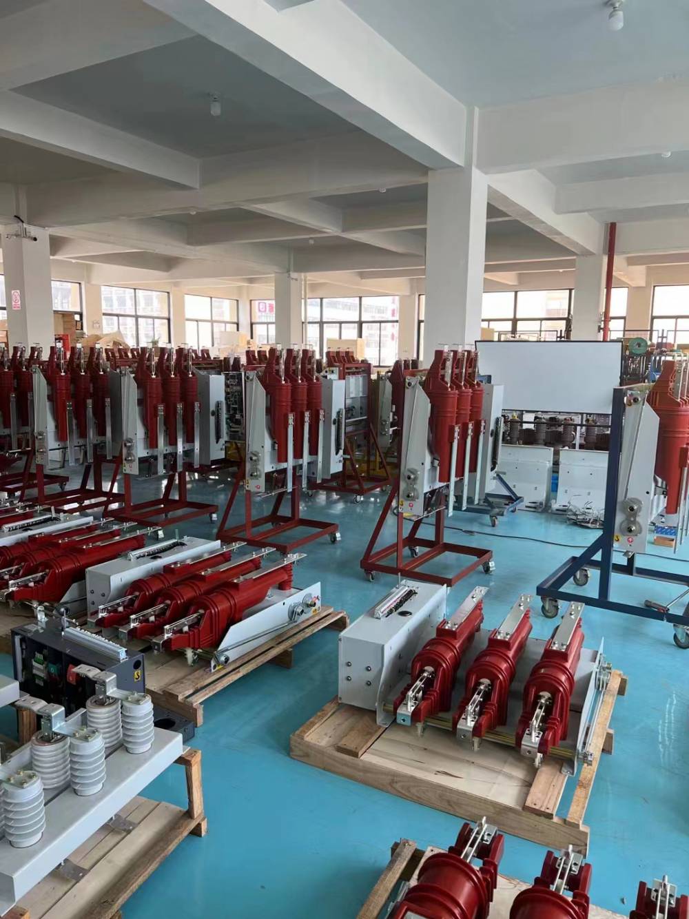 一体化三工位真空断路器