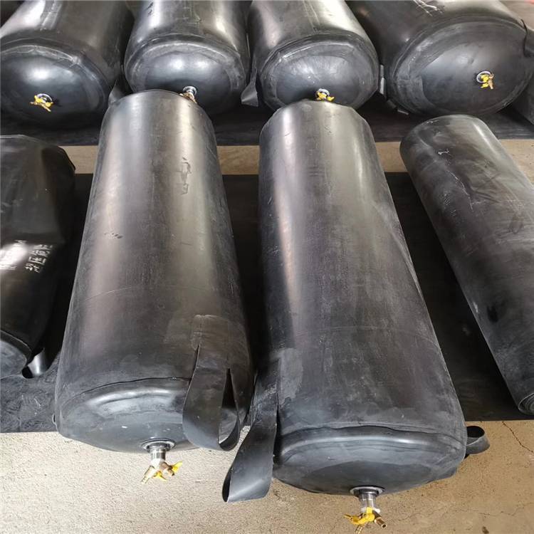 dn800管道修复气囊上饶管道闭气试验气囊中诚巨工