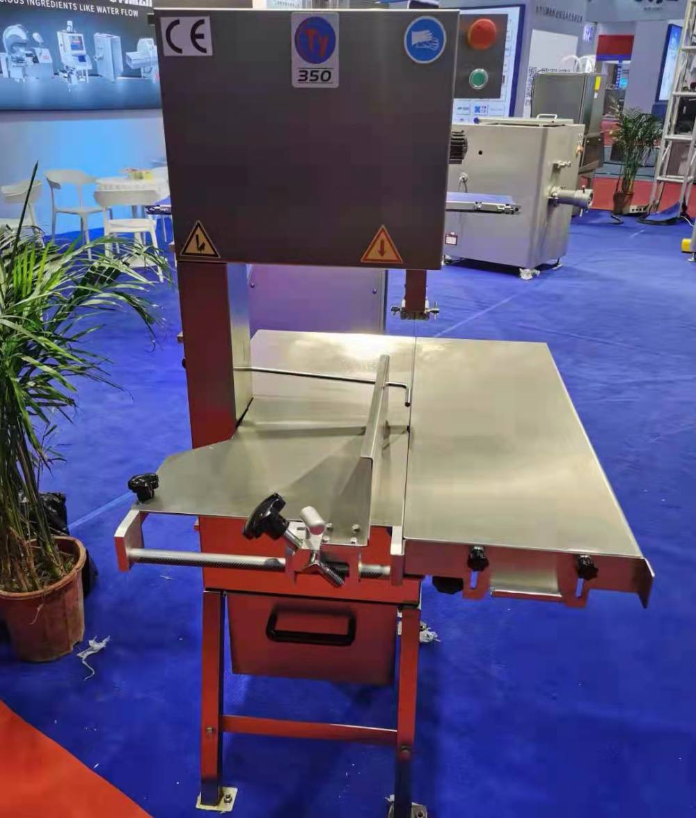 供应沈阳全自动大型台湾进口锯骨机禾砚锯骨机大型锯骨机冷冻肉带锯机