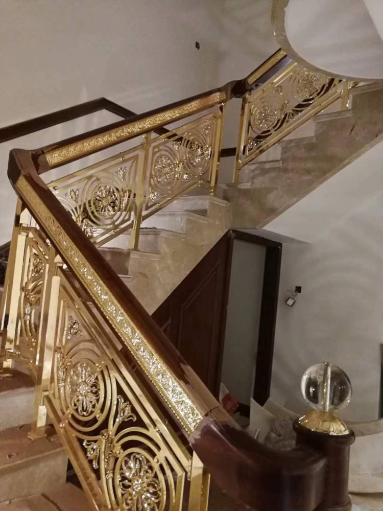 多种铝艺楼梯唯美铝合金雕花楼梯护栏
