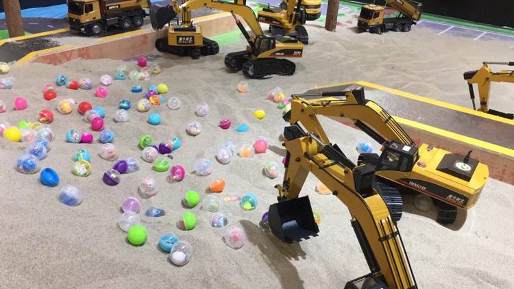 广州童牛寻宝之旅亲子工程乐园挖掘机合金益智玩具彩盒包装