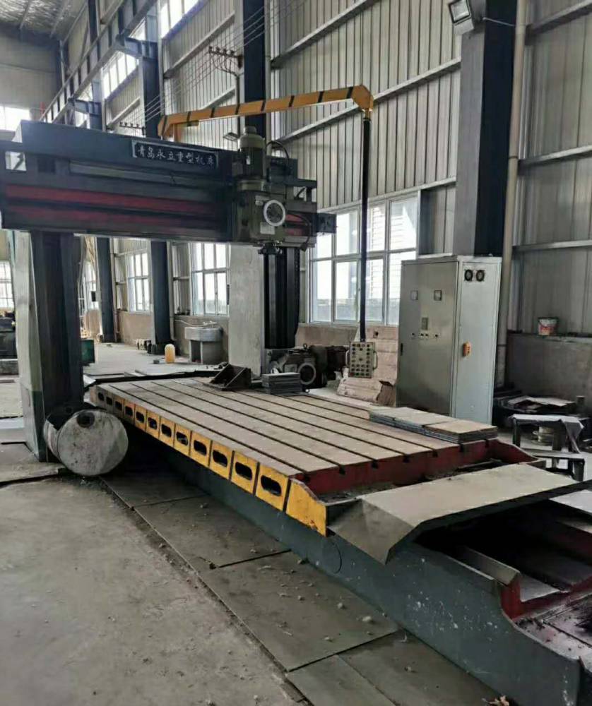 2015年青岛永立20004000龙门铣床