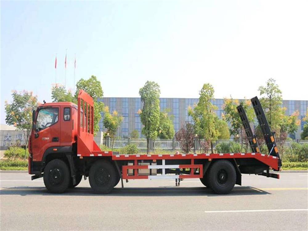 无锡拉挖机托板车售价解放j6板车配置参数