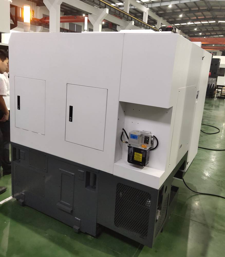 定制全自动卧式数控车床cnc380数控机床小型数控车床