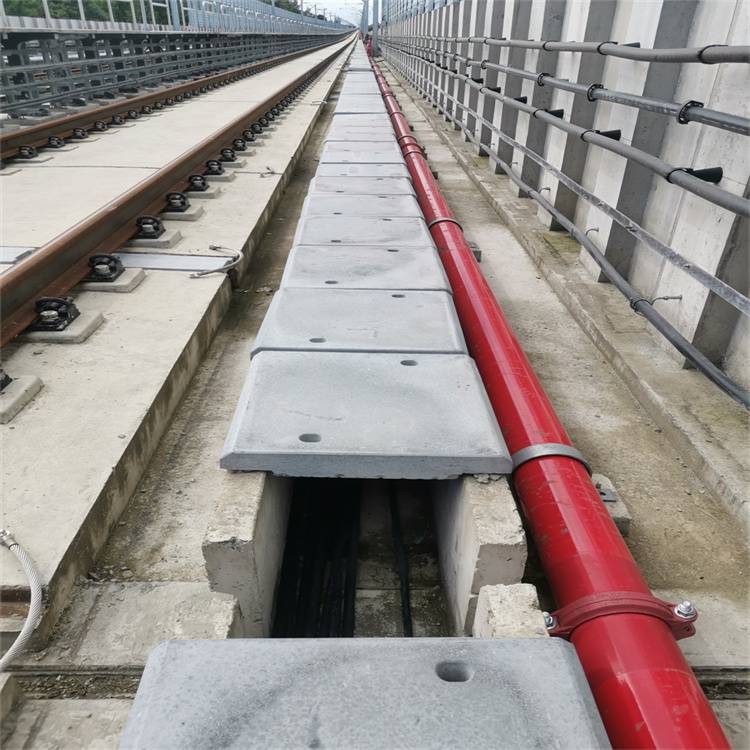 铁锐建材预制电缆沟槽使用年限久易作业施工