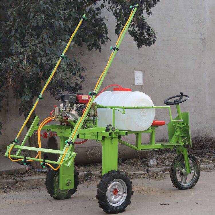 合作社用四轮打药机大面积小麦玉米喷药车18马力喷杆可折叠