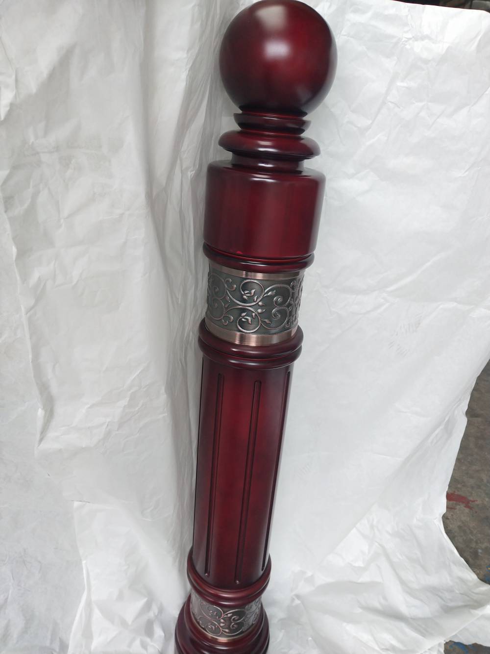 别墅楼梯护栏仿铜镀金起头柱将军柱