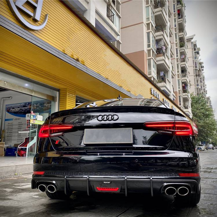 改装,配件>其他汽车改装件>17-19年奥迪a4/s4改装karbel卡布尔碳纤维