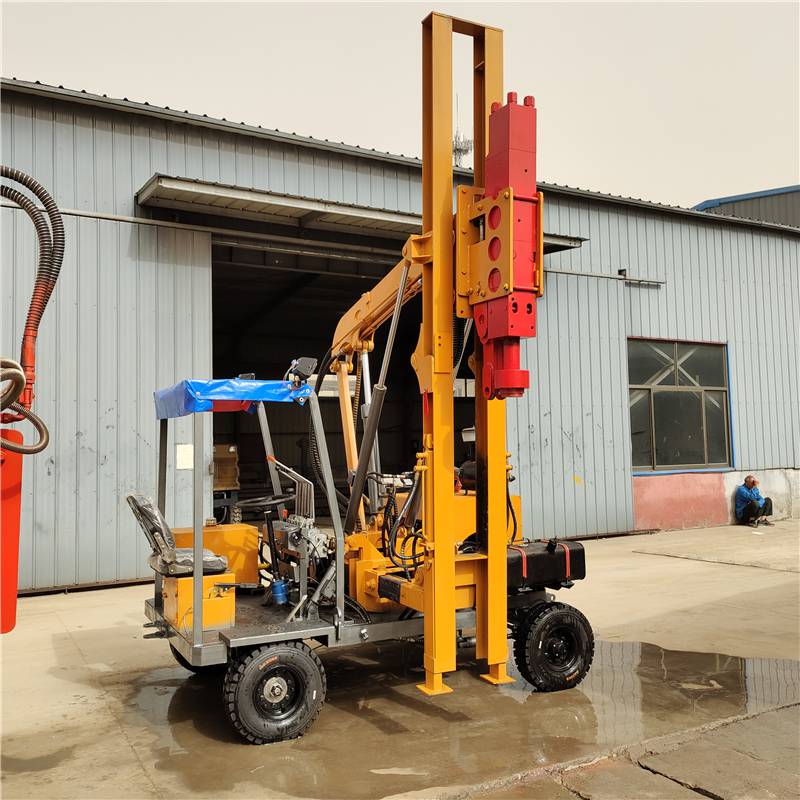 出售护栏打桩机打拔一体德建高速公路打桩机小型底盘护栏打桩机