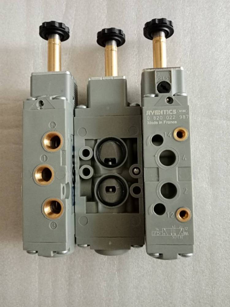 博世bosch力士乐1824210220电磁阀线圈0820060026安沃驰气动阀