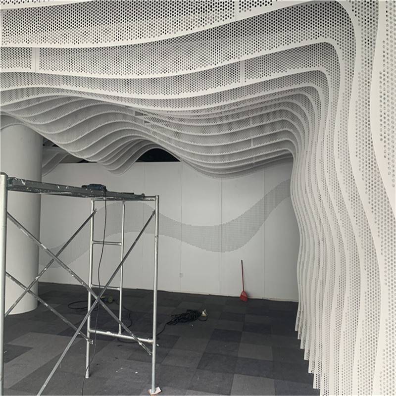 深灰色防火德普龙20mm金属烤漆檐口幕墙铝单板效果图定制