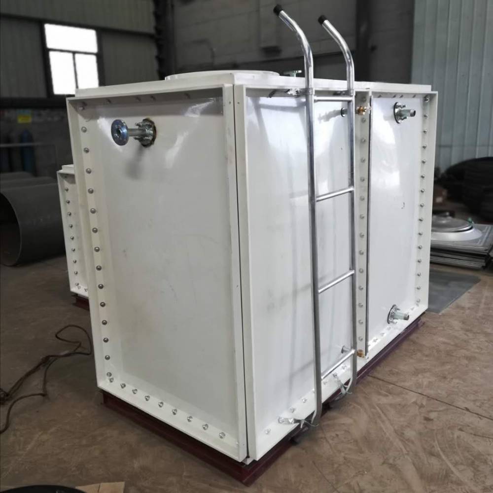 石家庄中央空调膨胀水箱玻璃钢组合式生活水箱供应商