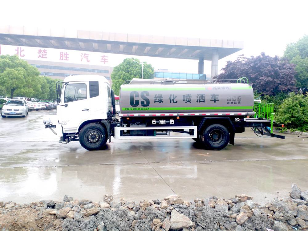 河北洒水车 小型洒水车可按揭