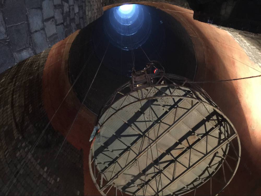 钢烟囱内壁检查金蜘蛛高空从业三十余年团队