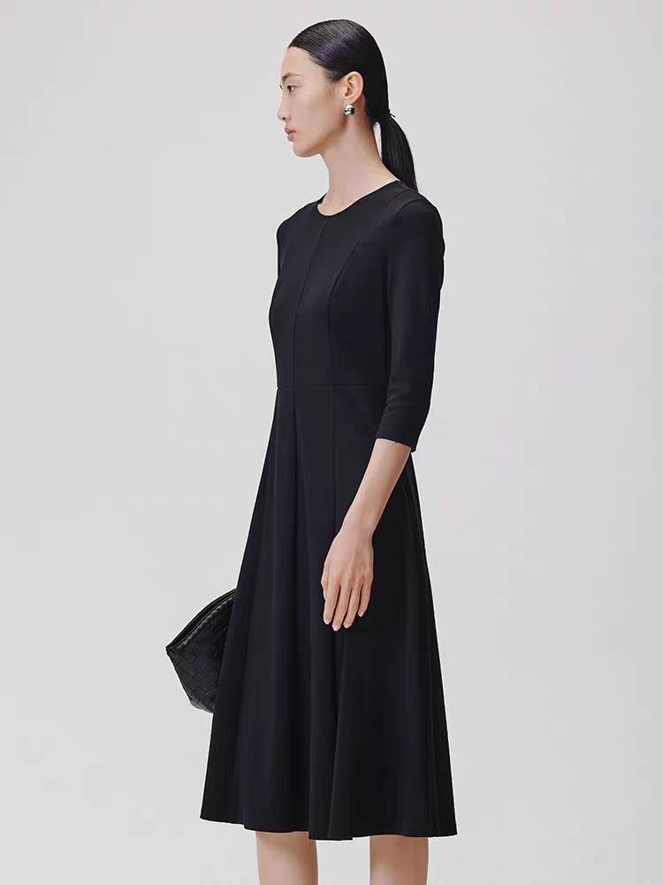 汉派大码女装货源娅格尾货折扣批发女士连衣裙库存服装