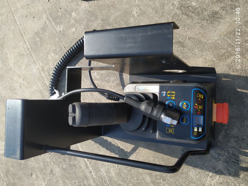 供应吉尼徐工手柄控制器原装件经销代理
