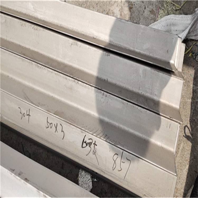 陕西渭南不锈钢彩钢板 新德隆 Q195镀锌槽钢价格