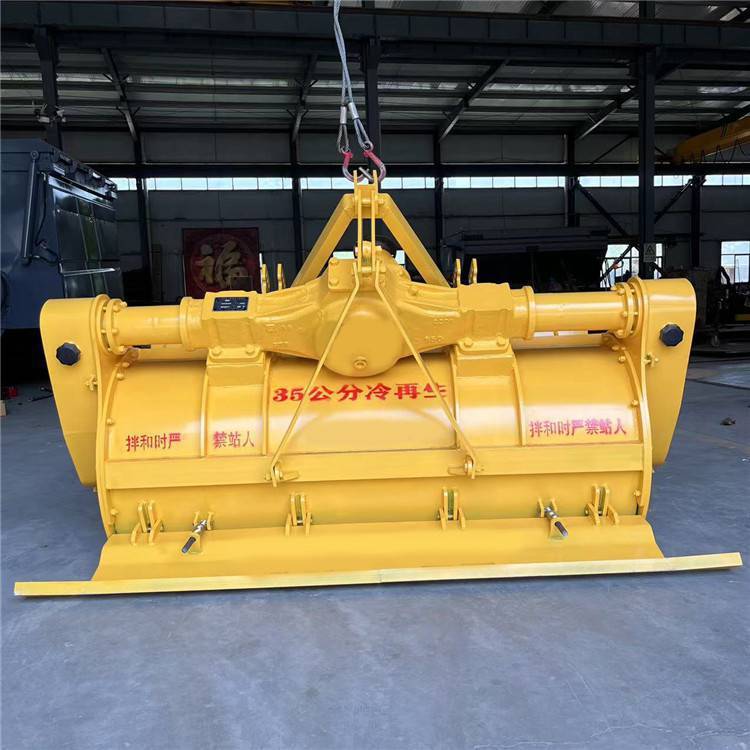 2米宽幅灰土拌合机 雷创机械 施工修路沙土碎石拌和机