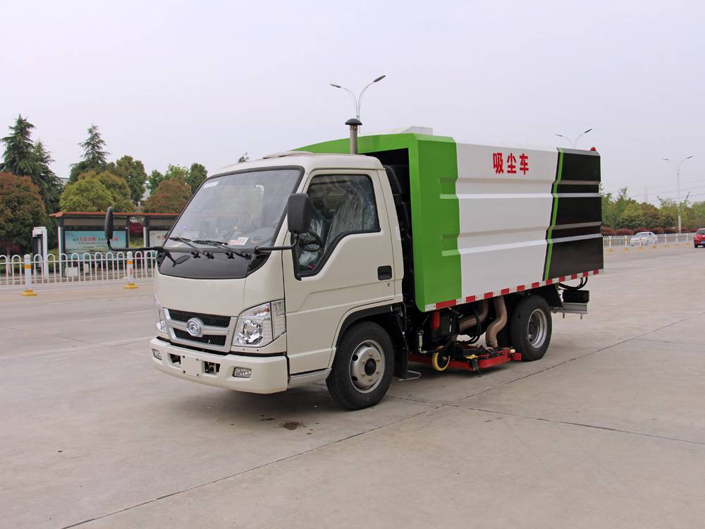吸尘车